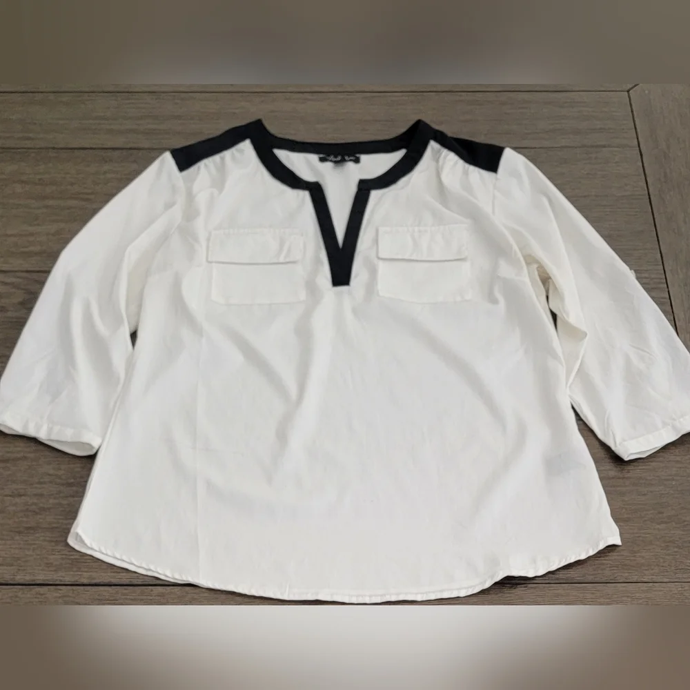Antila Femme Women's White/Black Blouse, Size M - Picture 7 of 12